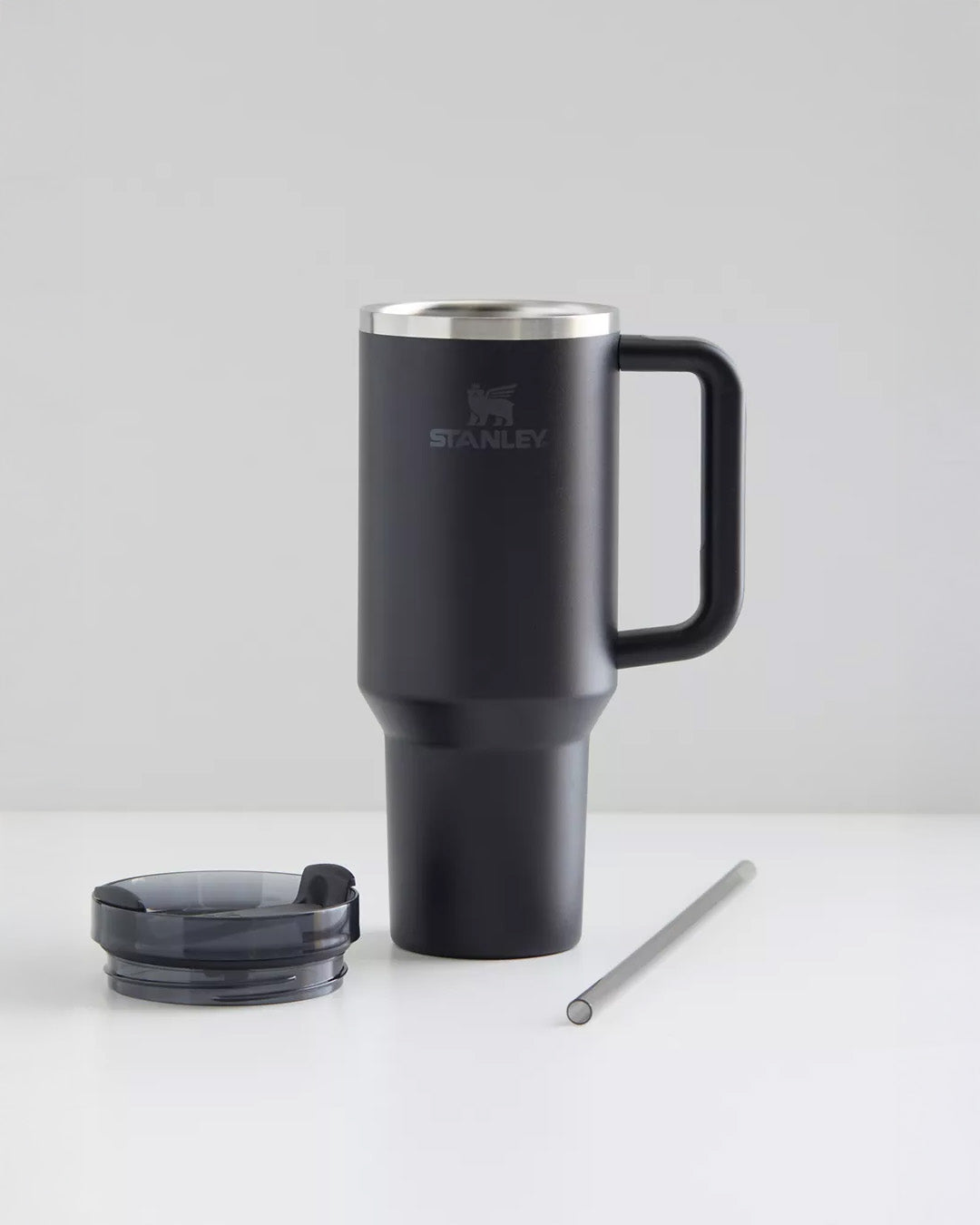 Stanley : The Quencher H2.0 FlowState™ Tumbler